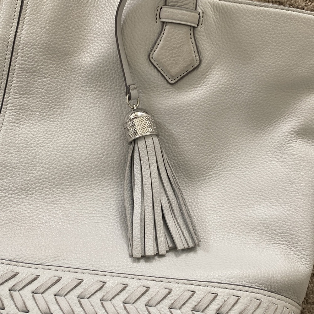 Large Cole Haan Shoulder Bag - Picture 4 of 6